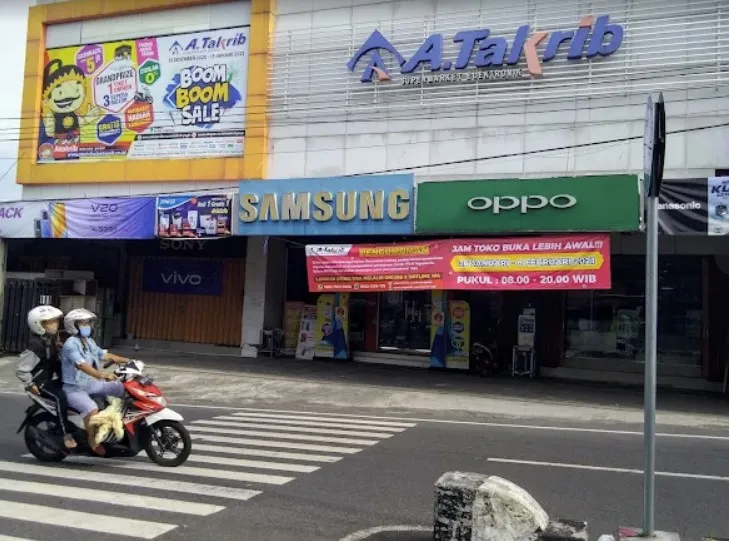 A Takrib Elektronik Jogja Cabang Mojo